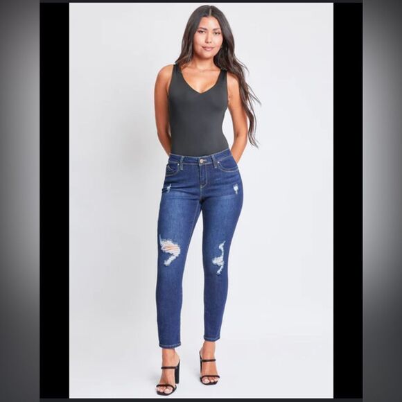YMI Mid-Rise Skinny Jeans Sz 7/28 - Picture 1 of 10